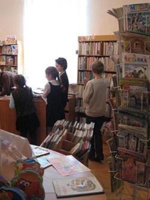 великі бібліотеки для маленьких читачів